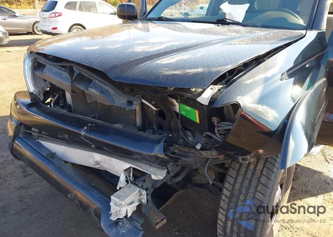 2005 Toyota Tacoma Prerunner V6 from USA, damaged, VIN 5TETU62N85Z076277